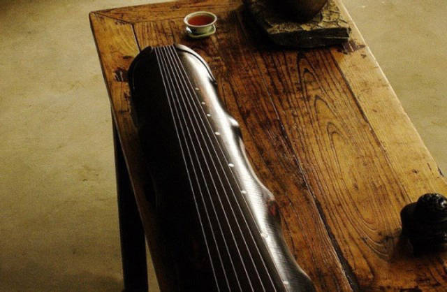 安顺市古琴蕴含的传统文化，一把古琴制备出来要两年的时间